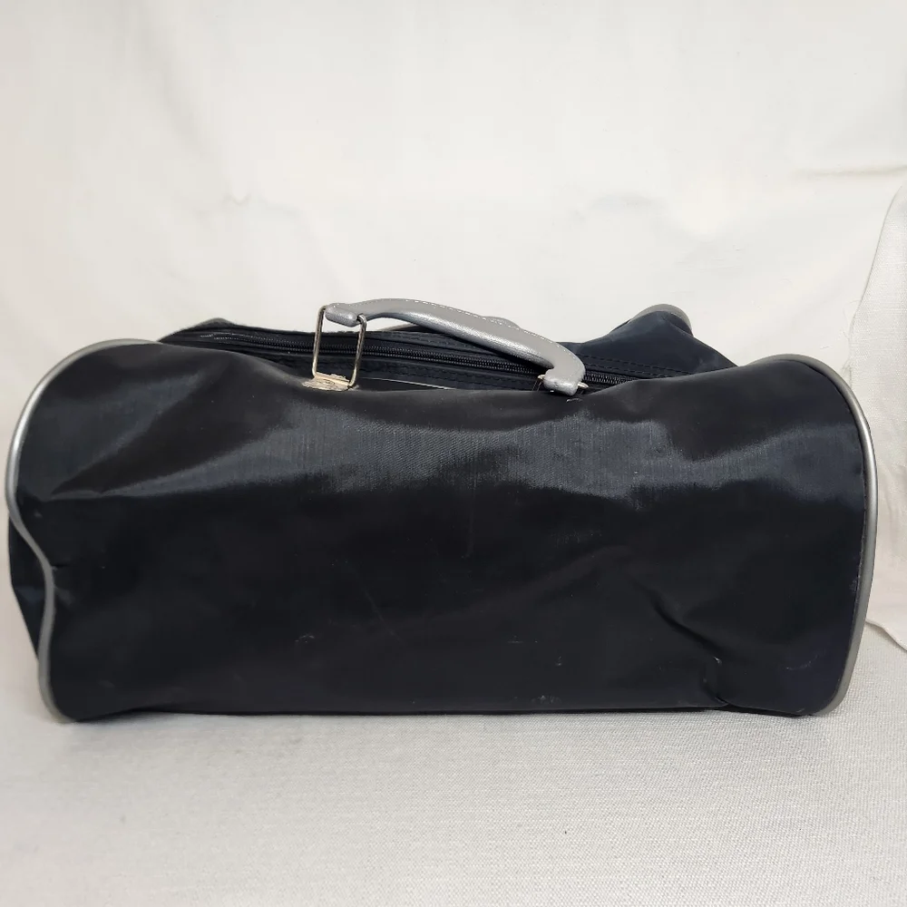 Vintage Nike Duffle Bag Gym Sports 70s 80s Black Silver Nylon Double Handles
